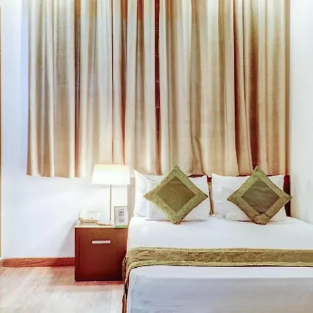 Amber Inn By Orion Hotels New Delhi Exterior photo